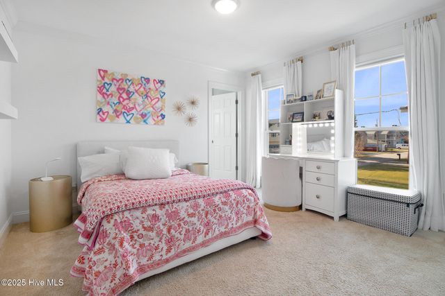 301 Old Causeway Road, Atlantic Beach, NC 28512