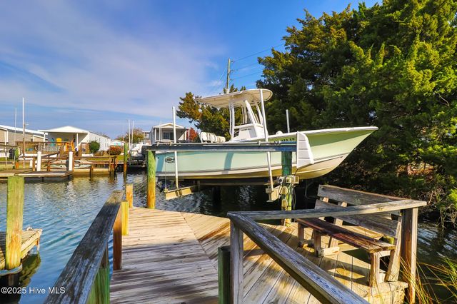 301 Old Causeway Road, Atlantic Beach, NC 28512