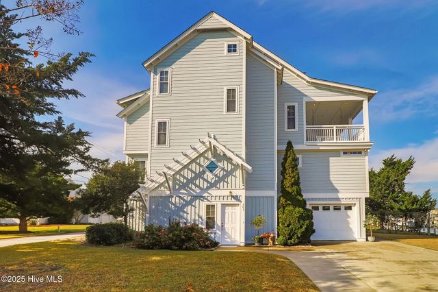 301 Old Causeway Road, Atlantic Beach, NC 28512