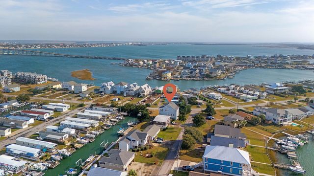 301 Old Causeway Road, Atlantic Beach, NC 28512