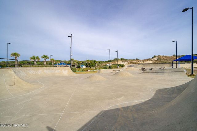 301 Old Causeway Road, Atlantic Beach, NC 28512