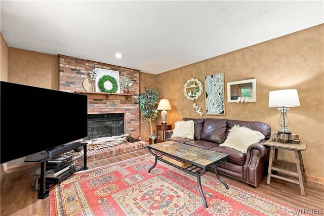 52 Cedar Ridge Drive, West Seneca, NY 14224