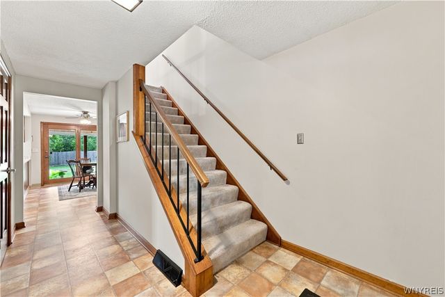 52 Cedar Ridge Drive, West Seneca, NY 14224