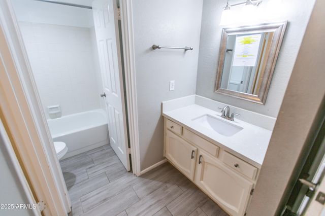 1402 E GUADALUPE Road 153, Tempe, AZ 85283