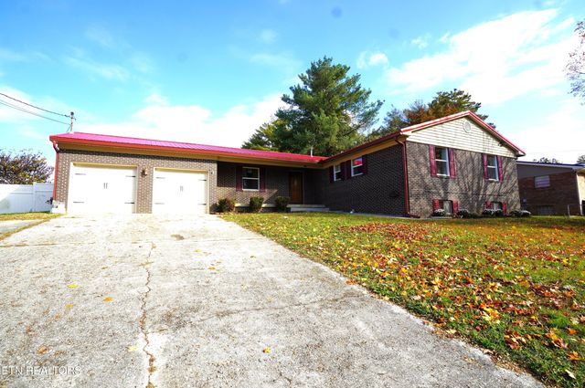 1725 Russell St, Morristown, TN 37813