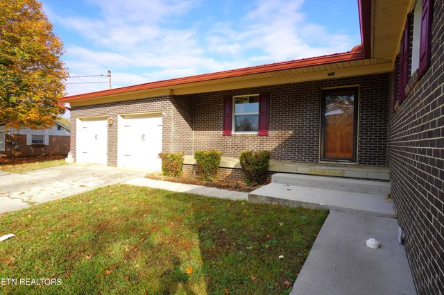 1725 Russell St, Morristown, TN 37813