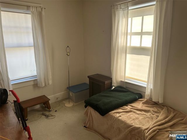 333 Elm, Leonia, NJ 07605