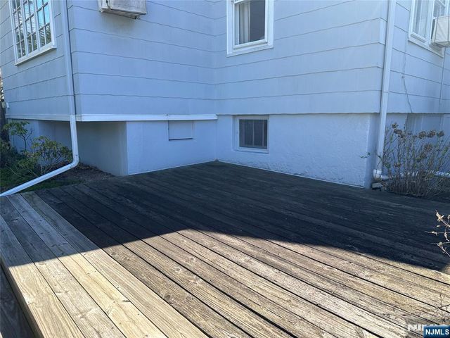 333 Elm, Leonia, NJ 07605
