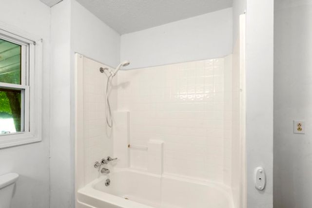 1110 King Rd, Centerville, TN 37033