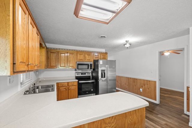 1110 King Rd, Centerville, TN 37033