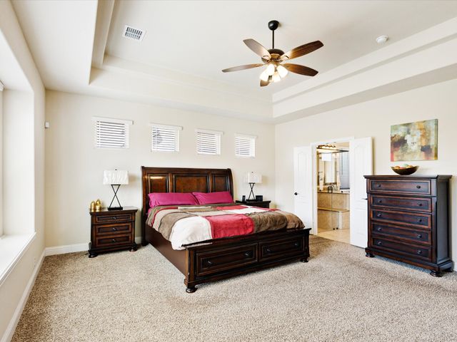 1919 Bellflower Drive, Glenn Heights, TX 75154