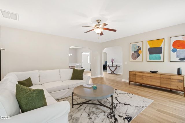 83 Sunbury Court, Zebulon, NC 27597