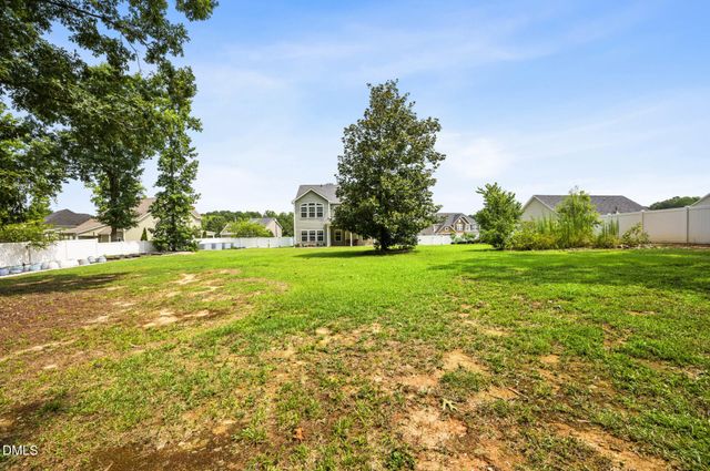 83 Sunbury Court, Zebulon, NC 27597