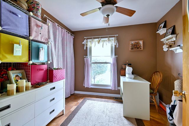 1157 Elmwood Lane, Elk Grove Village, IL 60007