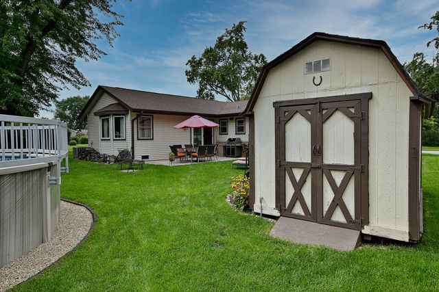 1157 Elmwood Lane, Elk Grove Village, IL 60007