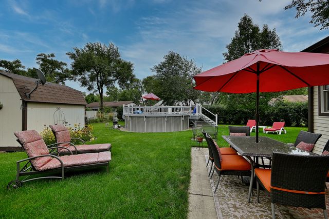 1157 Elmwood Lane, Elk Grove Village, IL 60007