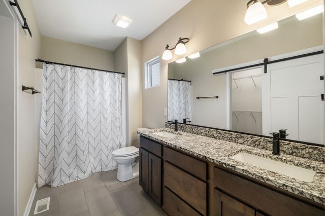 1005 Juniper Drive, Carlisle, IA 50047