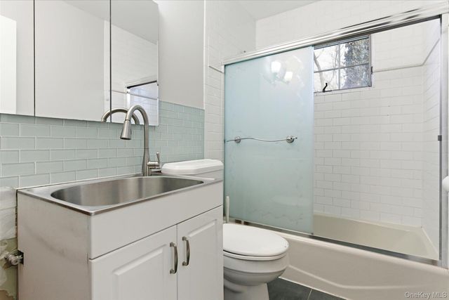 45 Eastwood Road, Miller Place, NY 11764