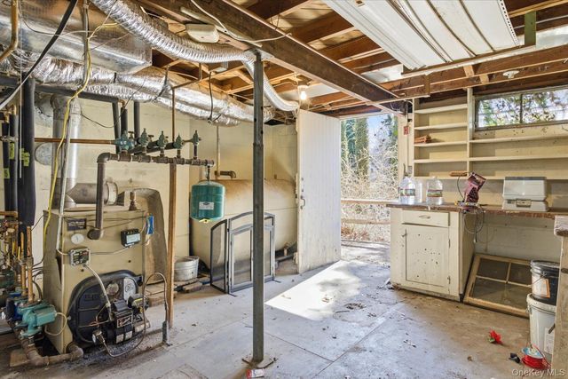 45 Eastwood Road, Miller Place, NY 11764