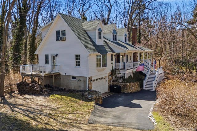 45 Eastwood Road, Miller Place, NY 11764