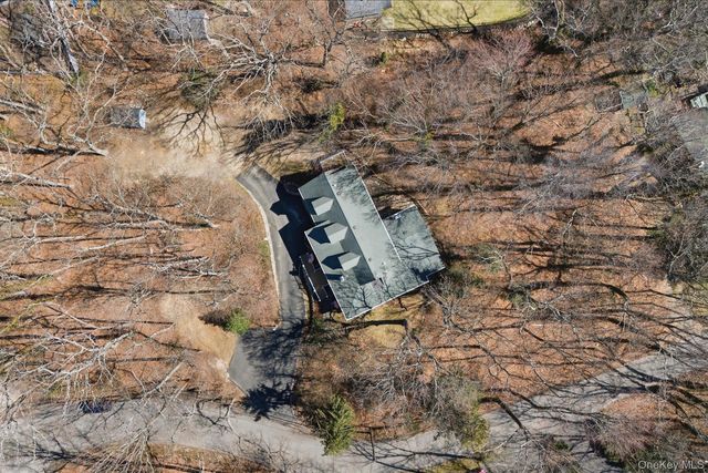 45 Eastwood Road, Miller Place, NY 11764