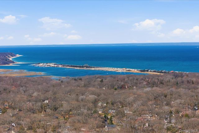 45 Eastwood Road, Miller Place, NY 11764