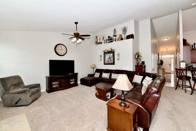 15462 Mission Hills Drive, Carmel, IN 46033