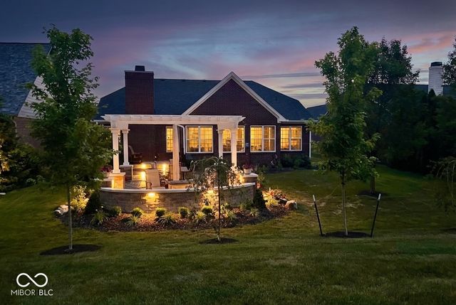 15462 Mission Hills Drive, Carmel, IN 46033