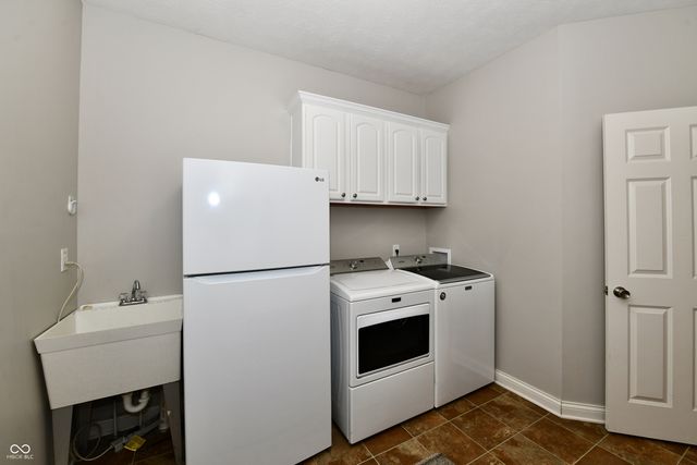 15462 Mission Hills Drive, Carmel, IN 46033