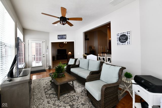 15462 Mission Hills Drive, Carmel, IN 46033