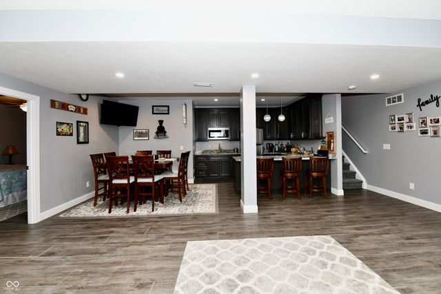 15462 Mission Hills Drive, Carmel, IN 46033