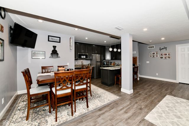 15462 Mission Hills Drive, Carmel, IN 46033