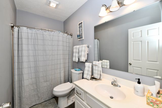 15462 Mission Hills Drive, Carmel, IN 46033