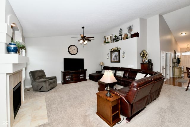 15462 Mission Hills Drive, Carmel, IN 46033