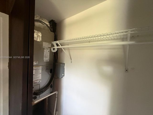 120 NE 7th St 2, Pompano Beach, FL 33060