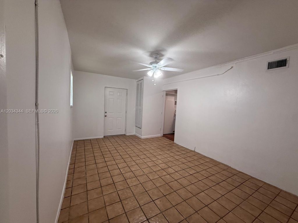 120 NE 7th St 2, Pompano Beach, FL 33060