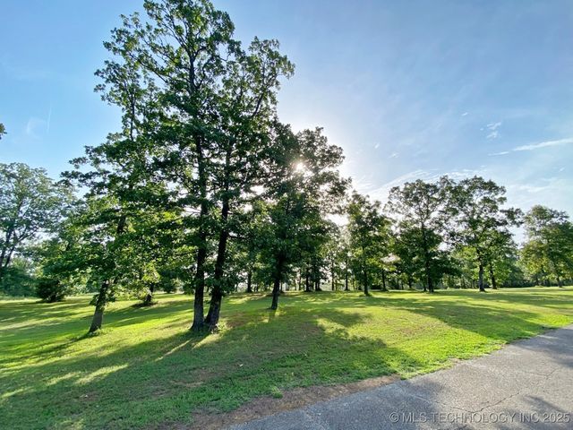 36357 S Cedar Road, Park Hill, OK 74451