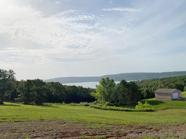 36357 S Cedar Road, Park Hill, OK 74451