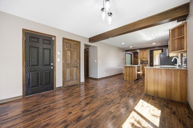 1426 23rd Street S, Fargo, ND 58103