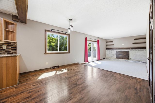 1426 23rd Street S, Fargo, ND 58103