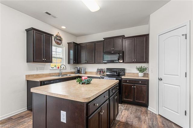 2181 Tundra Drive, Burlington, NC 27217