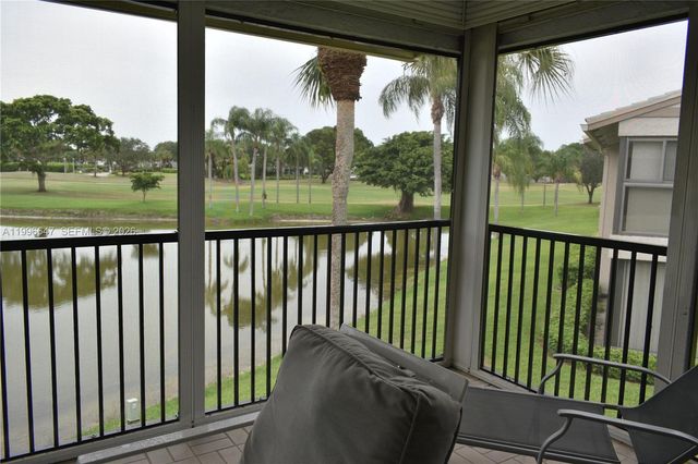71 Eastgate Drive D, Boynton Beach, FL 33436