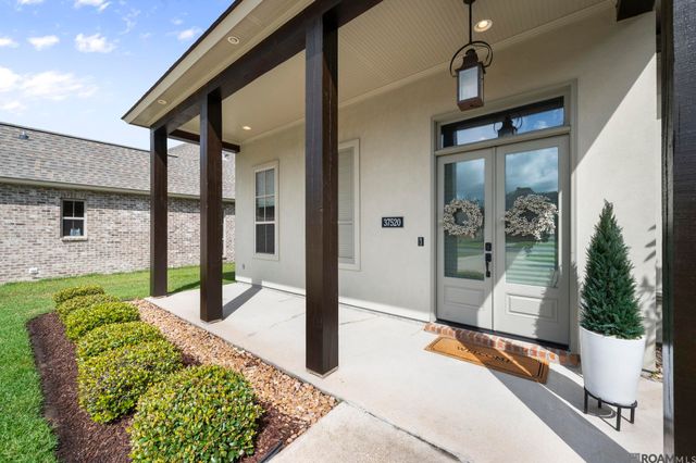 37520 Cypress Hollow Ave, Prairieville, LA 70737