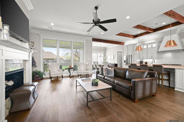 37520 Cypress Hollow Ave, Prairieville, LA 70737