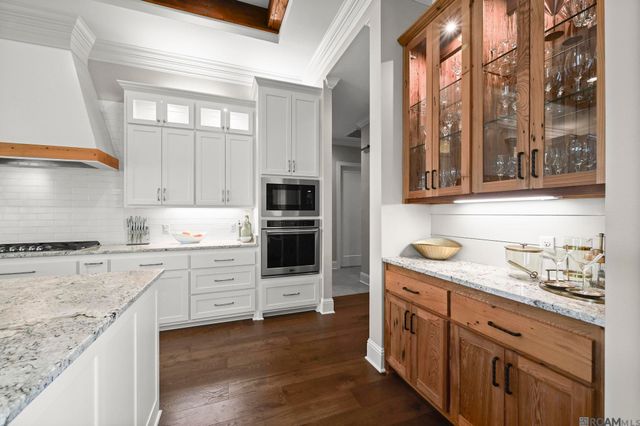 37520 Cypress Hollow Ave, Prairieville, LA 70737