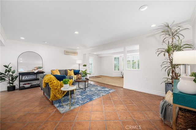 1920 McKinney Way 17A, Seal Beach, CA 90740