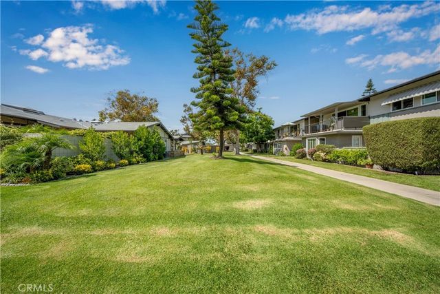 1920 McKinney Way 17A, Seal Beach, CA 90740