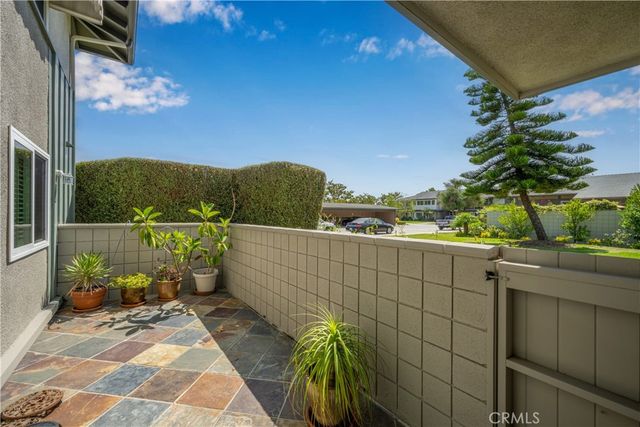 1920 McKinney Way 17A, Seal Beach, CA 90740