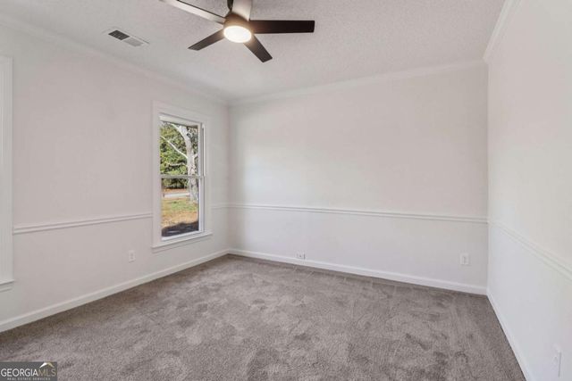 135 Willow Lake Lane, Sharpsburg, GA 30277