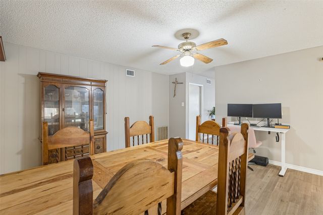 5305 Countess Court, Lake Dallas, TX 75065